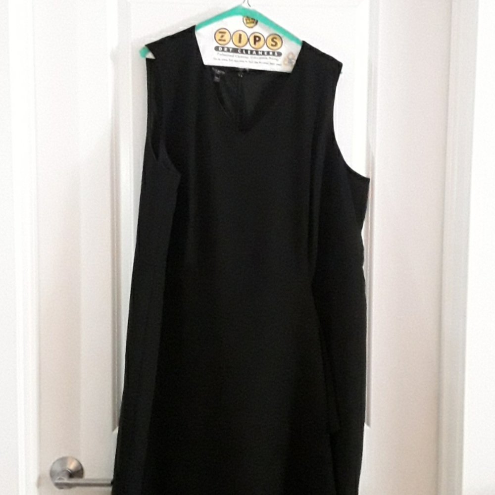 Black sheath dress, office and after work